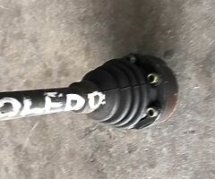 2000 SEAT TOLEDO DRIVE SHAFT 110non pd bora,golf,leon