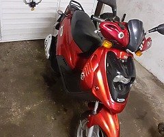 2002 Aeon plusar  Scooter