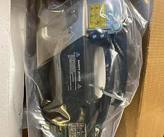 Clarke spot welder brand new in box - Image 3/3