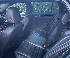2016 Volkswagen Golf GTD - Image 3/8