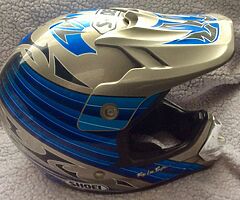 Searching for these helmets... PM me please if you have any.
