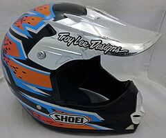 Searching for these helmets... PM me please if you have any.