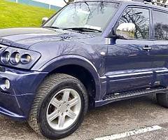 Mitsubishi Pajero - Image 4/10