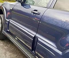 Mitsubishi Pajero - Image 7/10