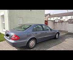 2003 Mercedes-Benz E-Class - Image 4/6