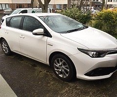 Toyota Auris - Image 4/10