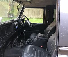 2004 Land Rover Defender - Image 10/10