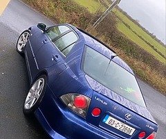 Is200 wanted