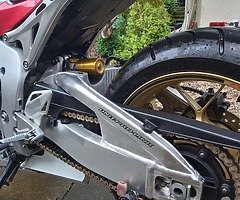Honda CBR 1000RR SP HRC Fireblade