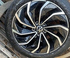 17" alloys good tyres - Image 4/4