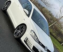 2015 Volkswagen Golf - Image 3/9