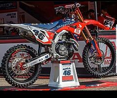 Crf250r **Looking**