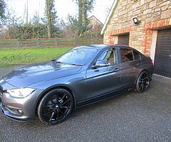 2017 BMW Series 3 - Image 4/10