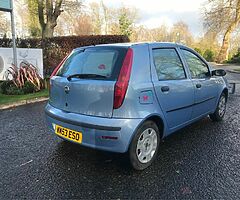 2004 FIAT Punto