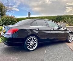 2017 Mercedes-Benz C-Class - Image 9/10