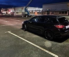 Lexus ct200h 2012