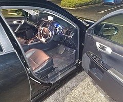 Lexus ct200h 2012 - Image 6/10