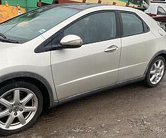 Honda Civic auto breaking parts available - Image 7/7