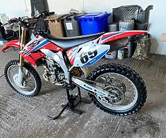 Honda CR 450F - Image 4/5