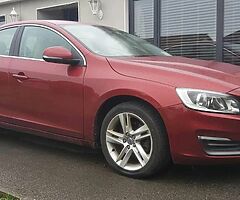 ￼Volvo S60 - Image 4/10