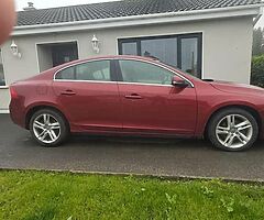 ￼Volvo S60 - Image 6/10