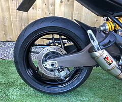 2016 Ducati Monster