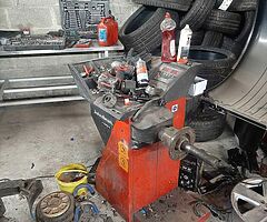 Tyre changer balancer compressor - Image 3/3
