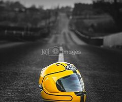 That famous yellow helmet - Image 5/5