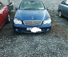 05/06 MERCEDES C180 FOR BREAKING