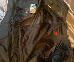 Dainese motorbike jacket and gloves - Image 3/6