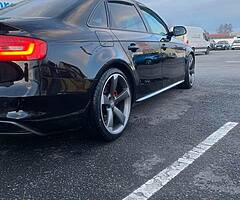 Audi A4 Sline Black Ed