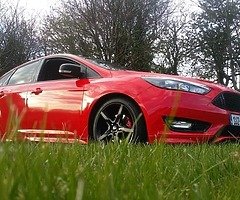 162 Ford focus red edition 2.0..stunning car