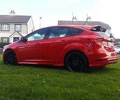 162 Ford focus red edition 2.0..stunning car