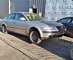 Old scrap cars wont - Image 5/5