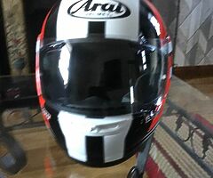 ARAI Axces 2 Motorcycle Helmet Size M57-58 Excellent condition