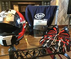 ARAI Axces 2 Motorcycle Helmet Size M57-58 Excellent condition