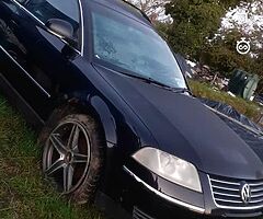 Passat estate for parts - Image 6/7