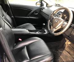 10 TOYOTA AVENSIS D4D ESTATE HIGH SPEC T4 LEATHER NAV - Image 6/10