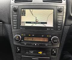 10 TOYOTA AVENSIS D4D ESTATE HIGH SPEC T4 LEATHER NAV - Image 10/10