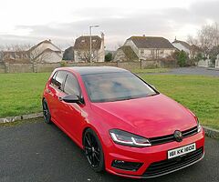 Volkswagen Golf Highline (R-Line kit)