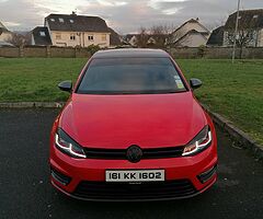 Volkswagen Golf Highline (R-Line kit)