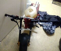 2 mini motos
