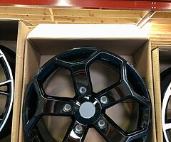 New stock due today. Transit custom 18” st and 17” vortex - Image 3/10