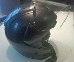 SELECTION OF MOTORBIKE/SCOOTER HELMETS - Image 5/10