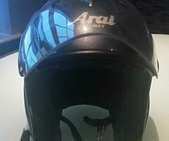 SELECTION OF MOTORBIKE/SCOOTER HELMETS - Image 9/10