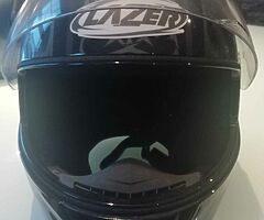 SELECTION OF MOTORBIKE/SCOOTER HELMETS - Image 10/10