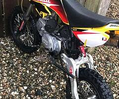 2011 Pitbike  Monster moto