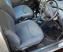 2005 Toyota Yaris