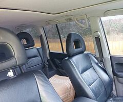 2004 Mitsubishi Shogun - Image 4/6