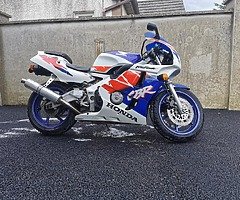 Cbr 400rr